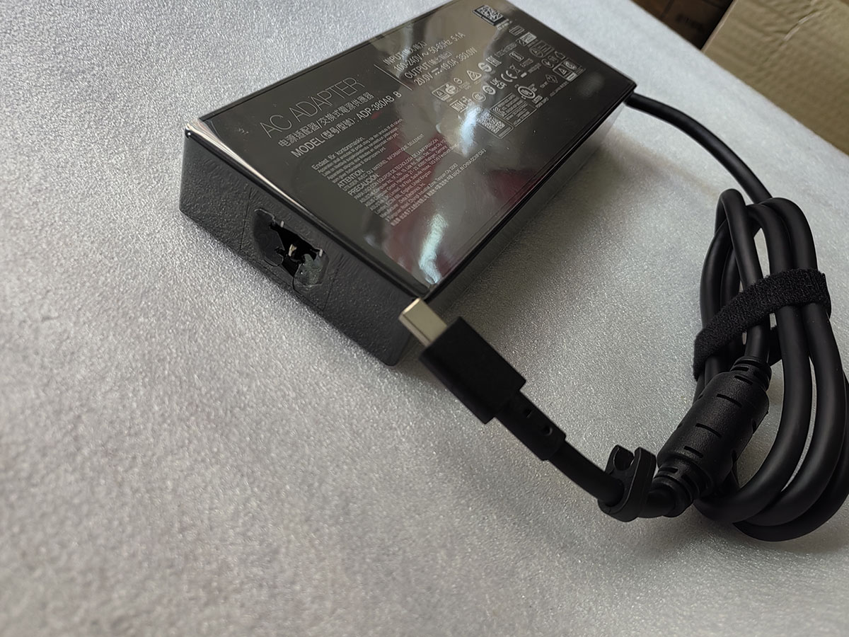 NEW 20V 19A Rectangle Conn 380 – Pc Gaming Asus Rog Bewertung und Preis